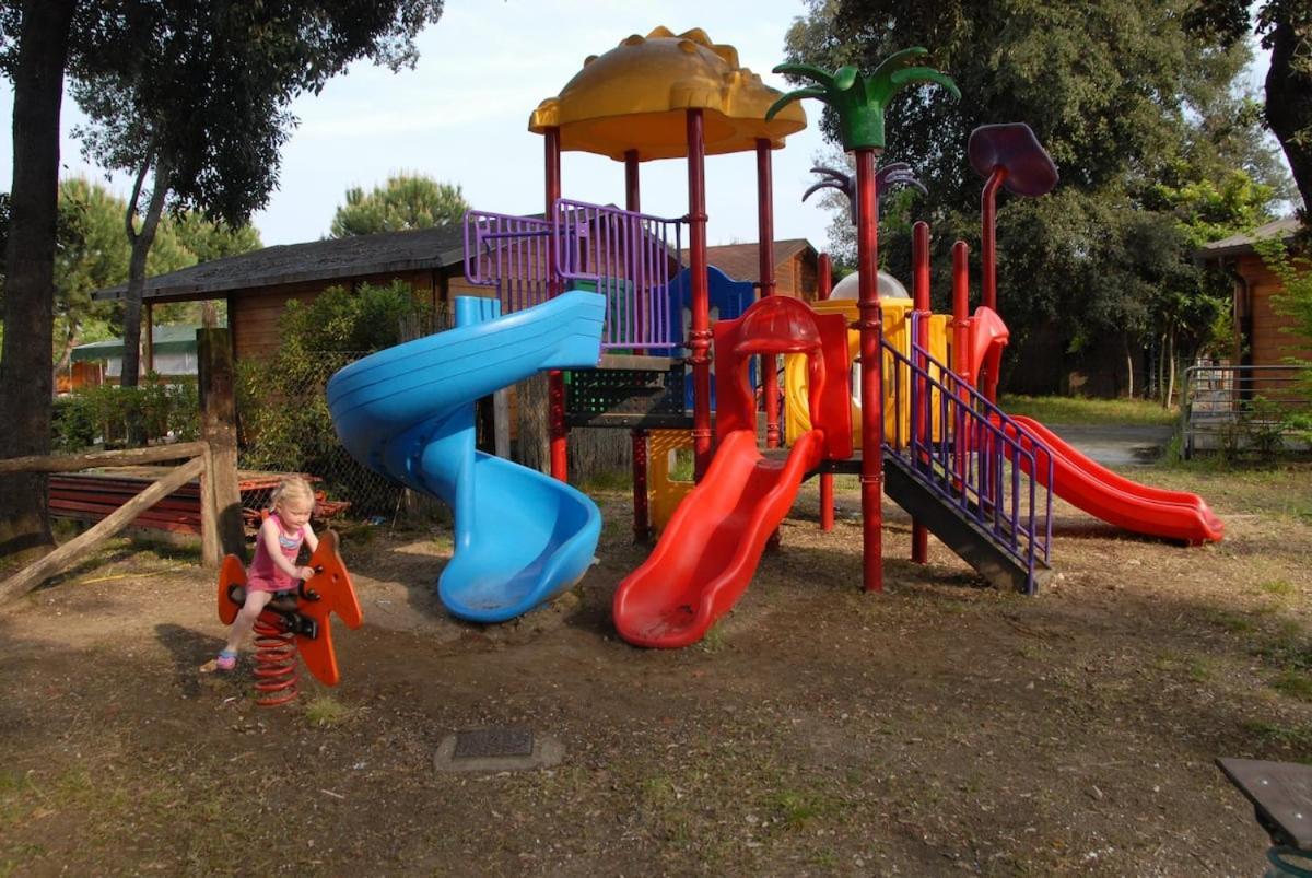 Mobile Home Viareggio - Including Airco- Camping Paradiso - G008 Luaran gambar