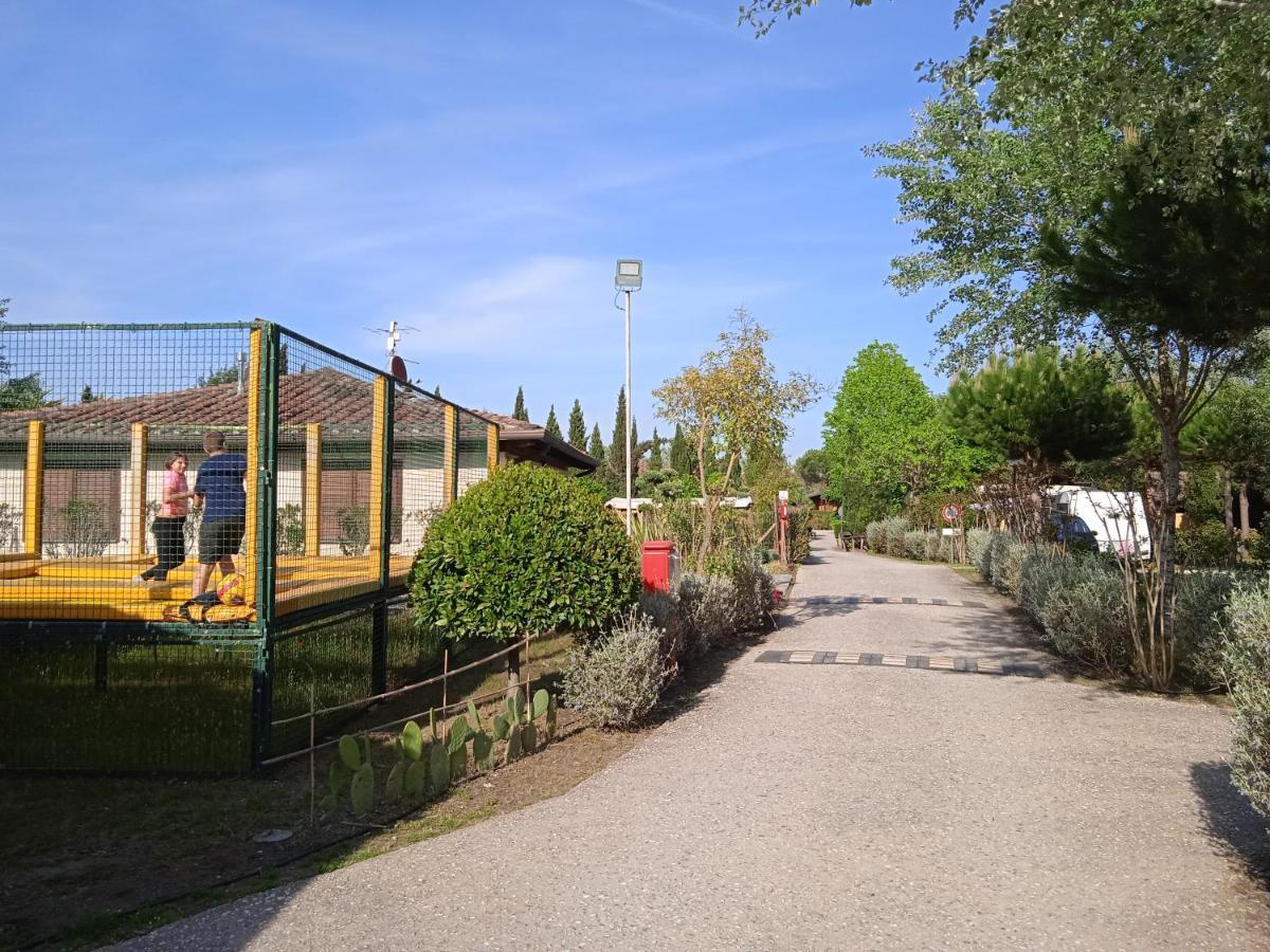 Mobile Home Viareggio - Including Airco- Camping Paradiso - G008 Luaran gambar